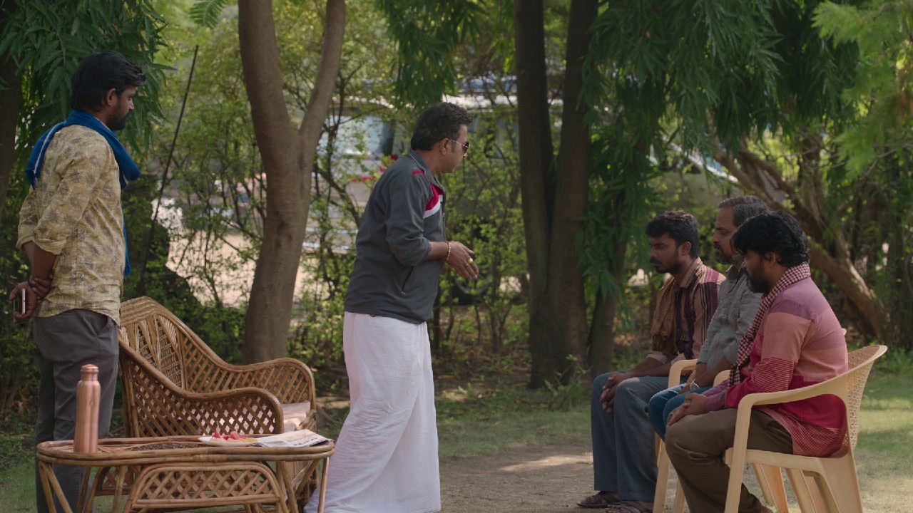 Panchayat S04E01 Case-Mukadma 1080p AMZN WEB-DL DDP5 1 H 265 [ B4uHD.net ].mkv.0003